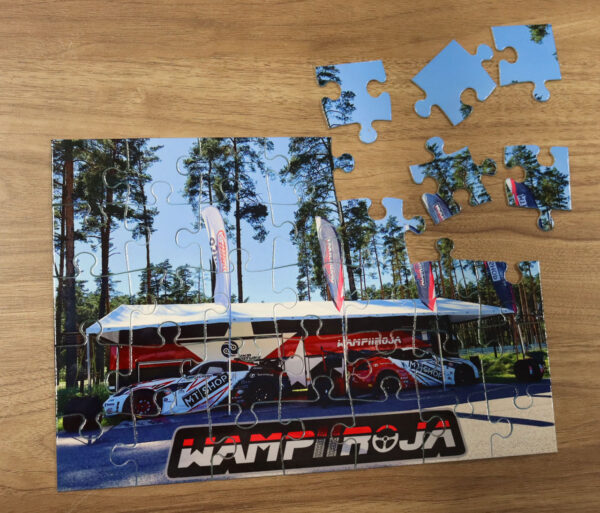Wampiiroja Puzzle A4 - 35 osa