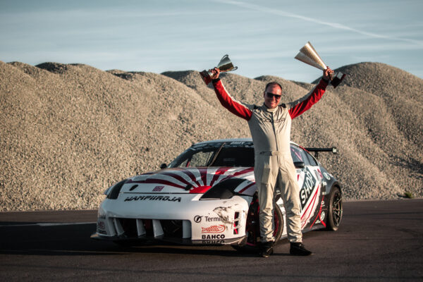 ,, Karel back to the track ,, kapotikampaania