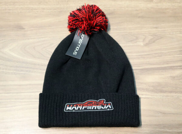 Wampiiroja tutimüts must