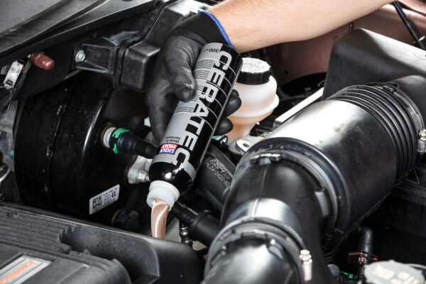 3721 Anwendung Cera Tec Motoröladditiv 1 Cera Tec õlilisand Liqui Moly 300ml Kampaania Hind!